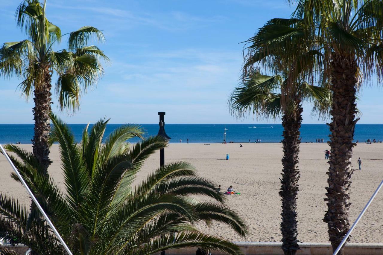 Apartamento Playa Las Arenas Valencia Exterior photo